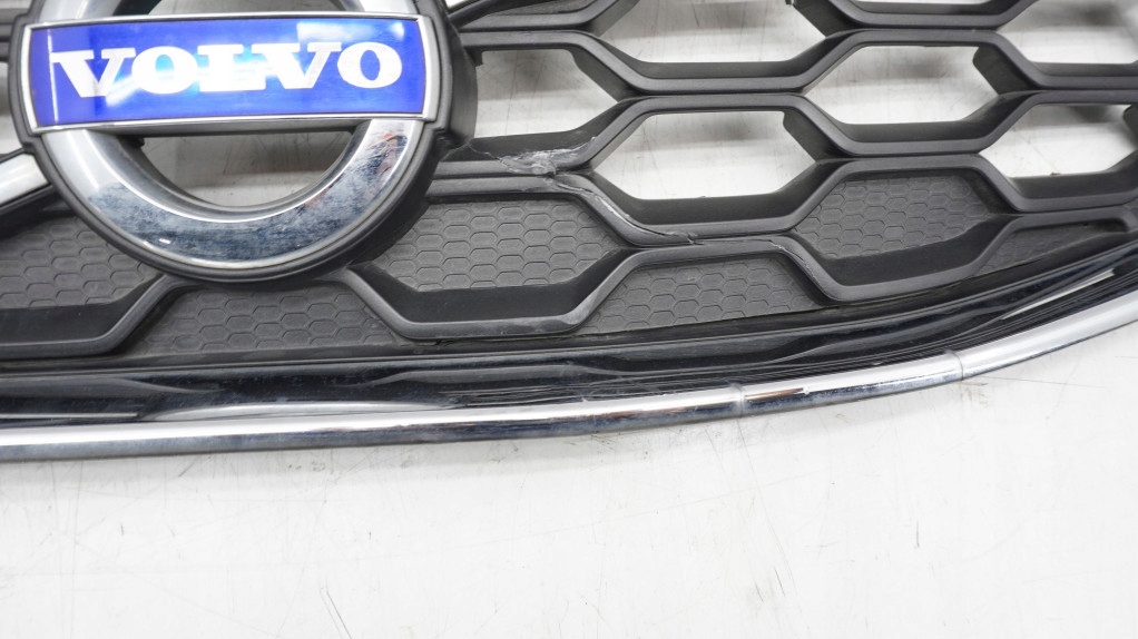 фото №6, Решётка радиатора решётка радиатора volvo v40 ii cc cross country 31301890 31301891