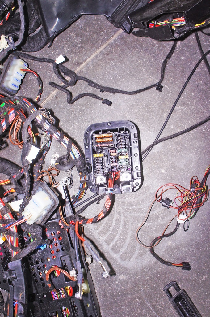 фото №9, Qh251 mercedes w205 ^ джгут салону кабіни