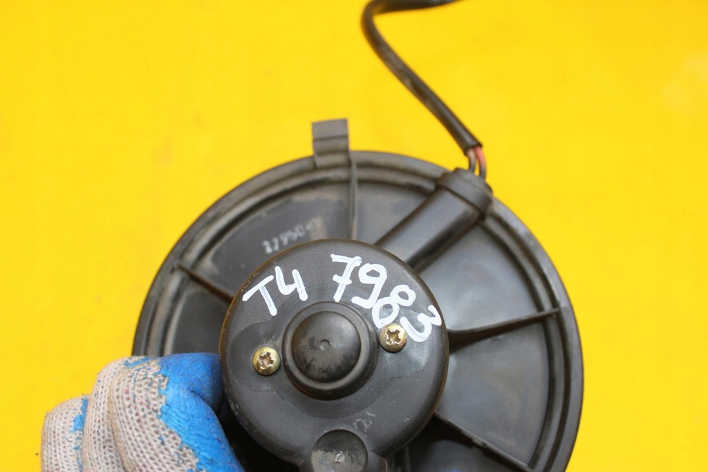 фото №7, Вентилятор обдув повітродувка vw t4 1.9td 701819021b