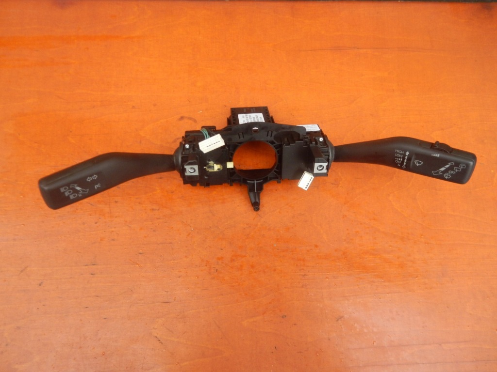 фото №1, Перемикачі vw golf vi caddy iii