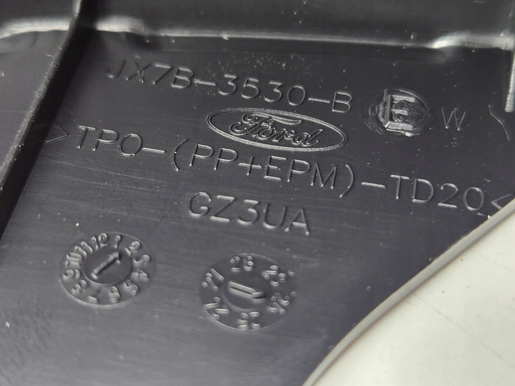 Ford focus mk4 рамка накладка корпус спидометра приборы европа  jx7b-a044d70-a с Разборки