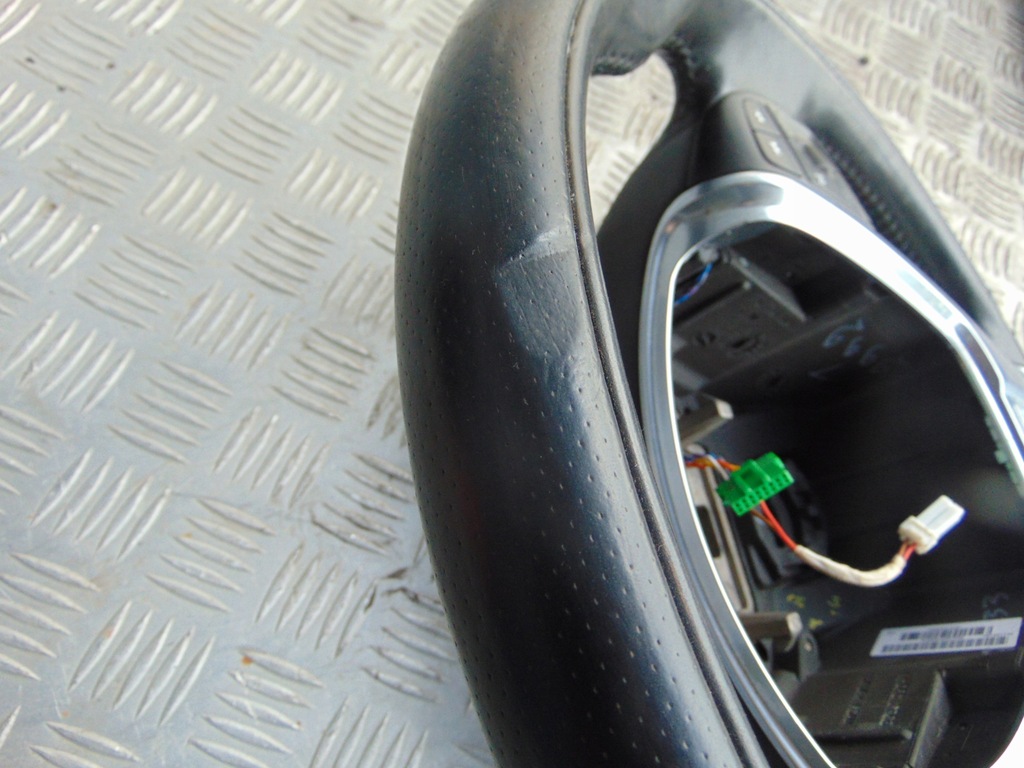 фото №5, Volvo v60 r-design повітропровід шкіра мультифункція