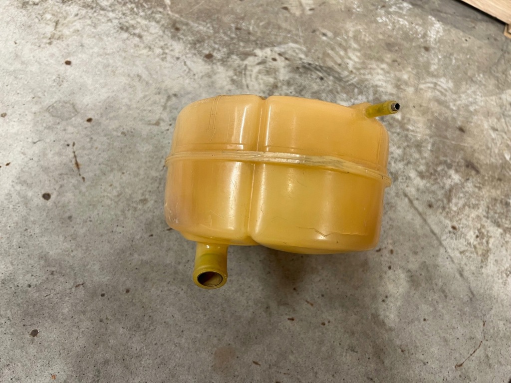 Mercedes 107 500sl - бак бачок розширювальний рідини охолоджуючий оригінал Недорого