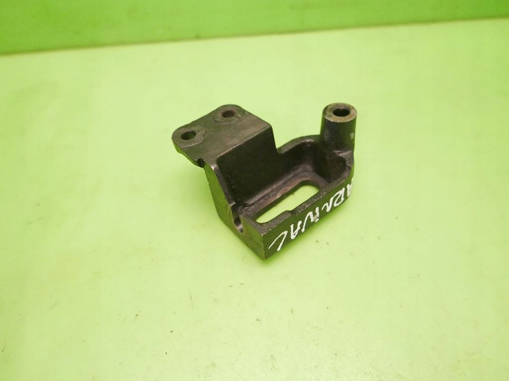 фото №12, Кронштейн ролики натяжителя kia carnival i 2.9tdi 99-01