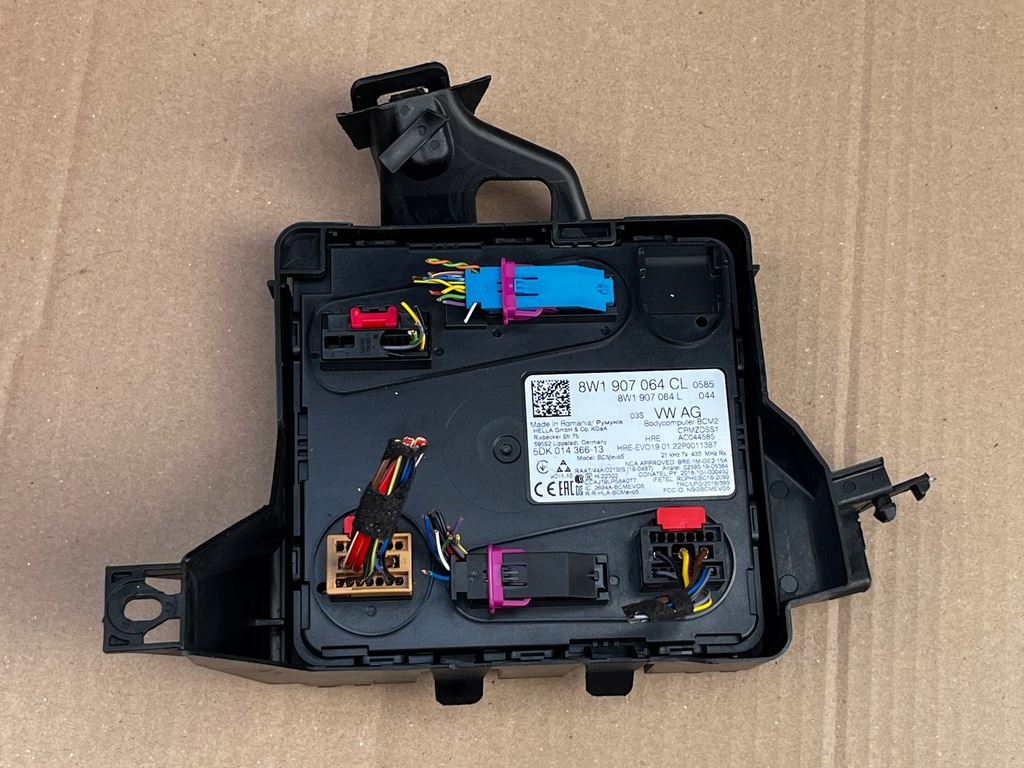 фото №1, Модуль комфорта bcm audi a4 b9 lift 8w1907064cl