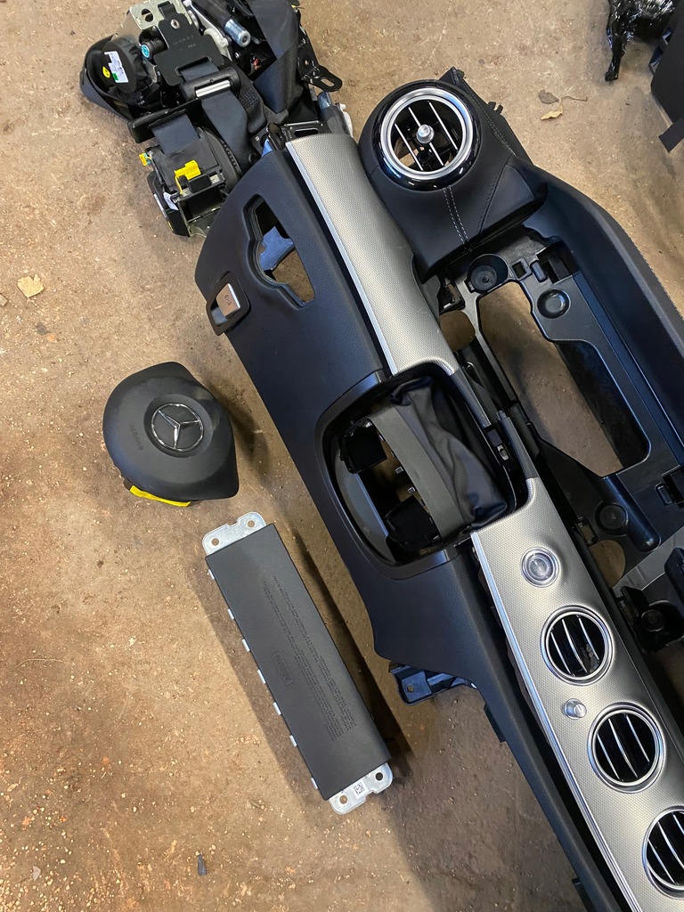 фото №14, Mercedes w213 консоль подушка безопасности подушки безопасности оригинал