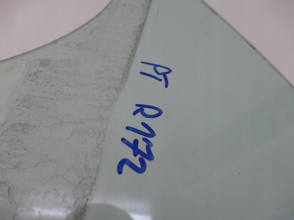 фото №5, Mercedes r172 slk w172 скло малий правий задня