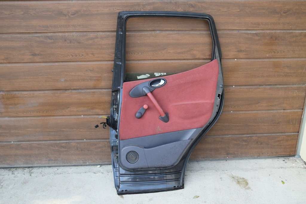 фото №5, Двері праве задня kpl a klasa mercedes w168 lak 195