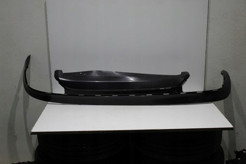 фото №1, Volvo xc60 ii диффузор спойлер бампер задняя r-design новый оригинал