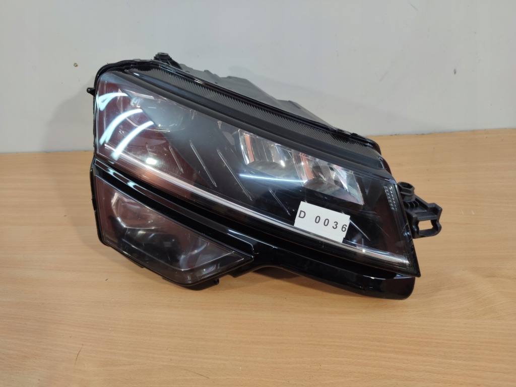 фото №2, Skoda karoq правая лампа перед фара full led