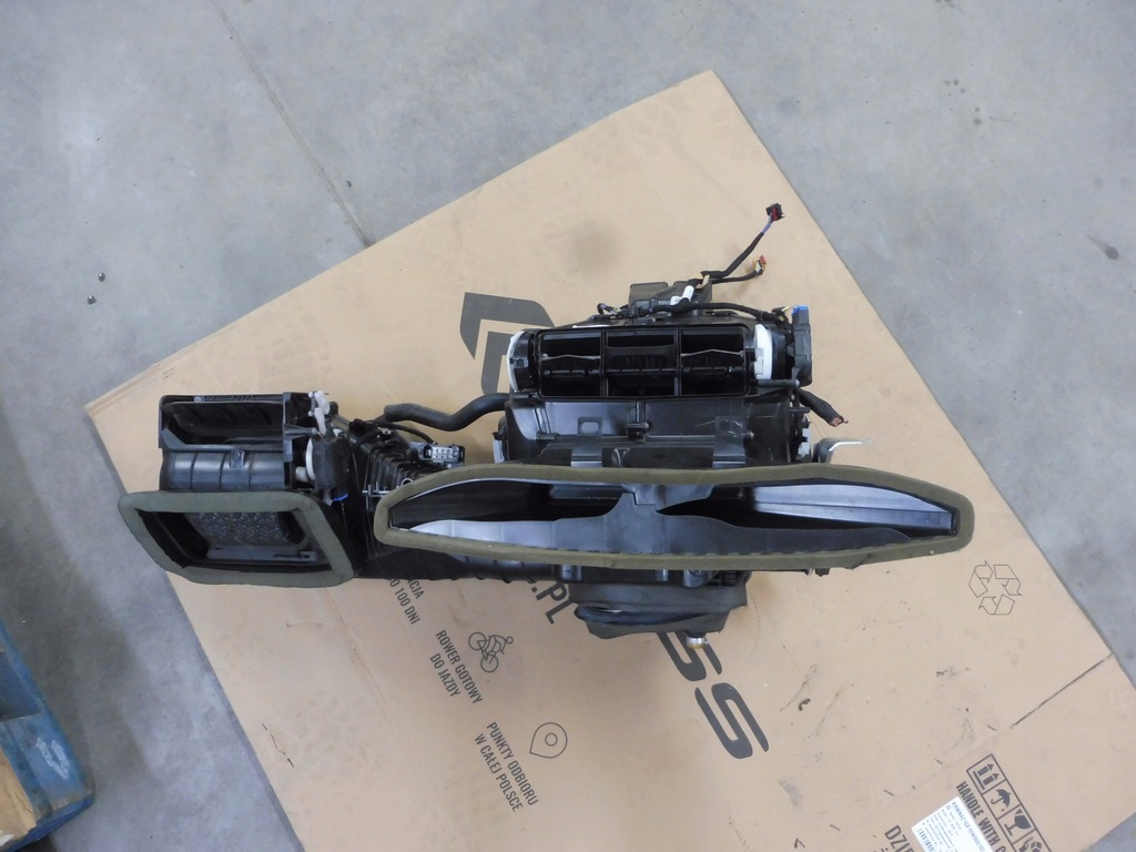 фото №12, Volkswagen vw cc b7 12-16 отопитель воздуходувка смеситель eu 8c1820003fs