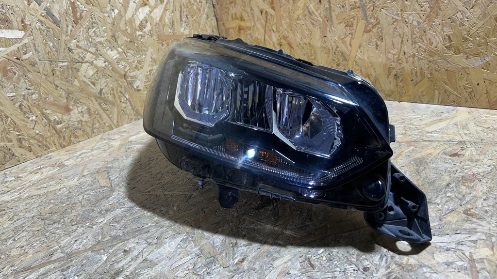 фото №9, Peugeot 208 2020 лампи передні