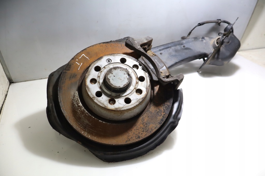 фото №3, Ступиця лівий задня volkswagen tiguan i lift 2.0tdi