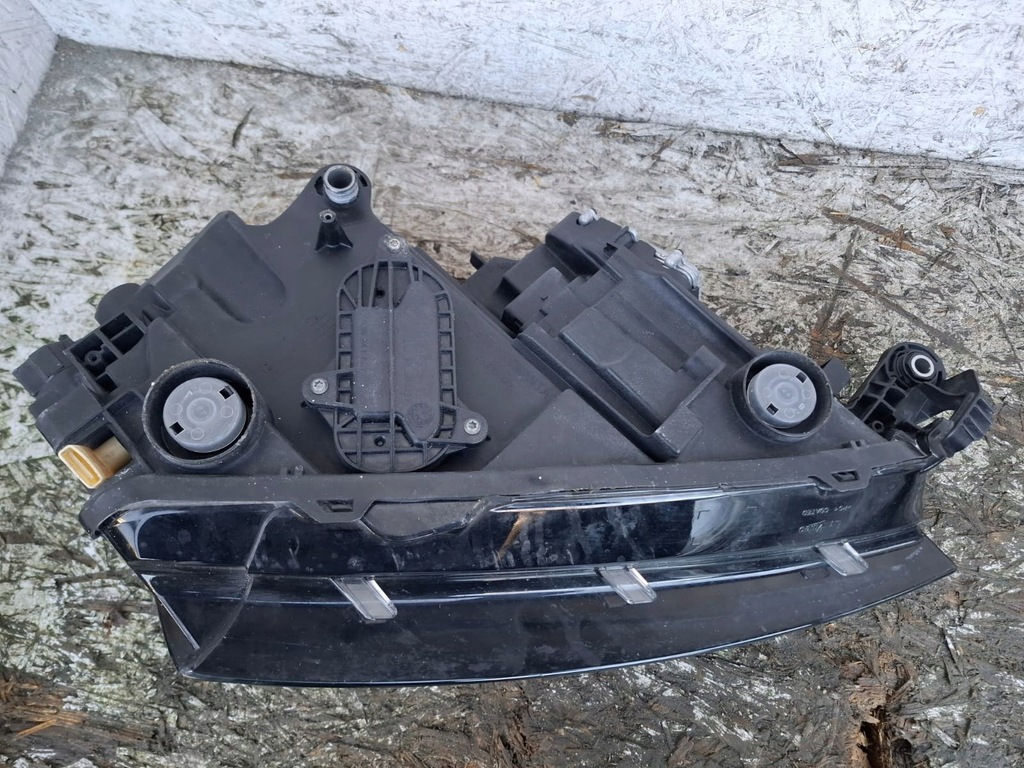 фото №8, Skoda scala 657941015a лампа левая crystal