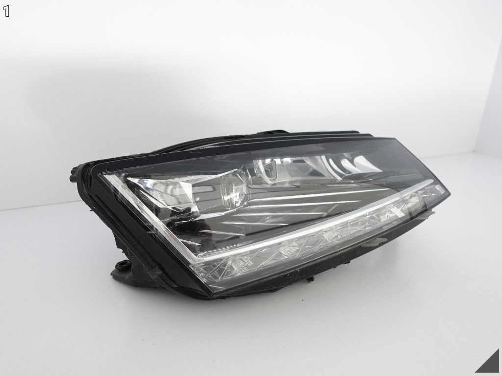 Skoda fabia 3 рестайлинг  6v1 18-21 фара full led r европа Цена