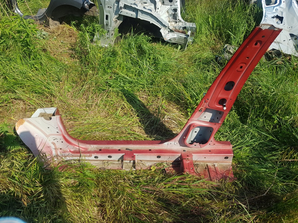 фото №4, Suzuki swift mk8 блок двигателя порог правый 2018r