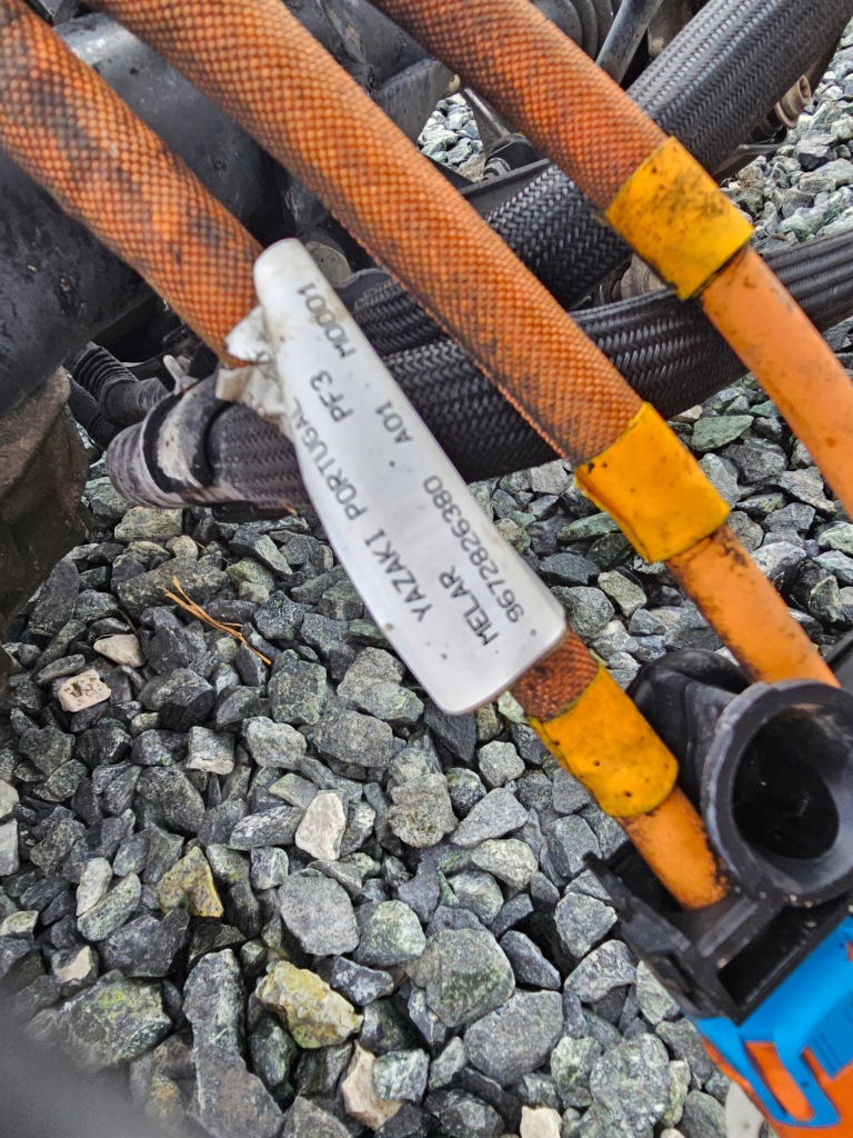 Oś задняя балка задний  508 i rxh sw гибрид #2095 в Украине