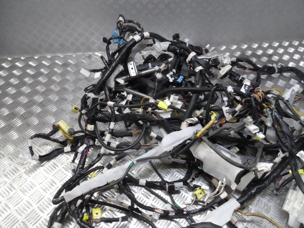 фото №8, Жгут электропроводка автомобиля toyota chr c-hr 1.8