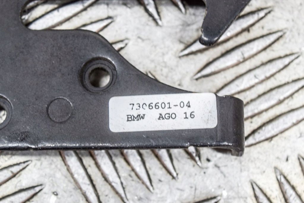 фото №6, Bmw i3 i01 электрический 75kw капот капот блокировка защёлка 7306601 2016