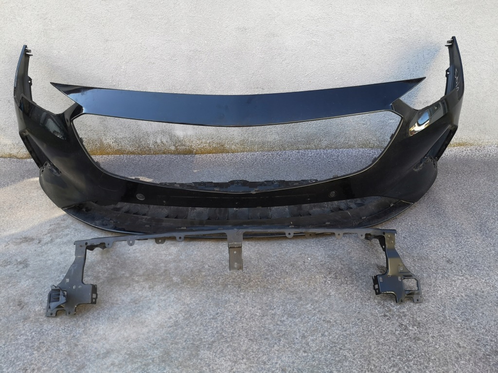 Купити Opel insignia b 2 2 рестайлінг  20- бампер передній