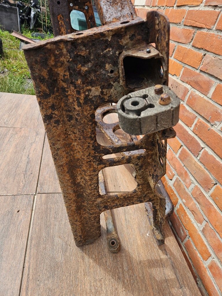 фото №6, Jeep grand cherokee wk xk commander балка задняя рама усилитель