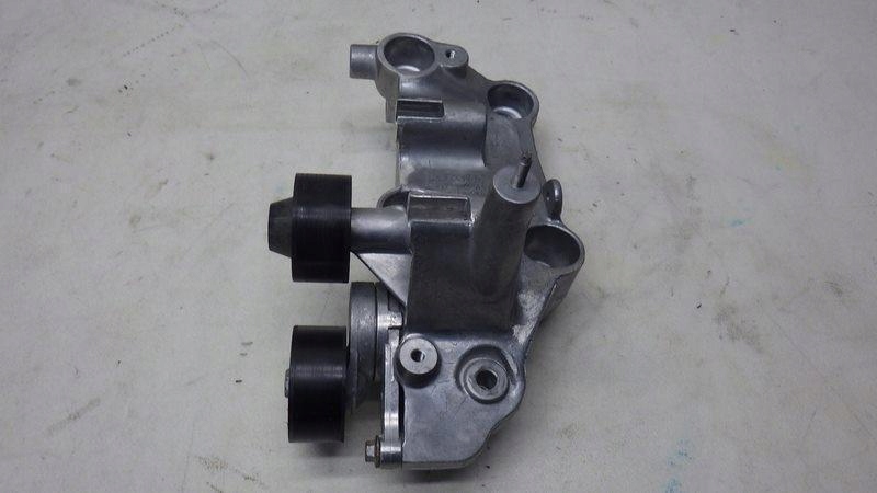 фото №1, Кронштейн основа генератора master iii 2.3 dci