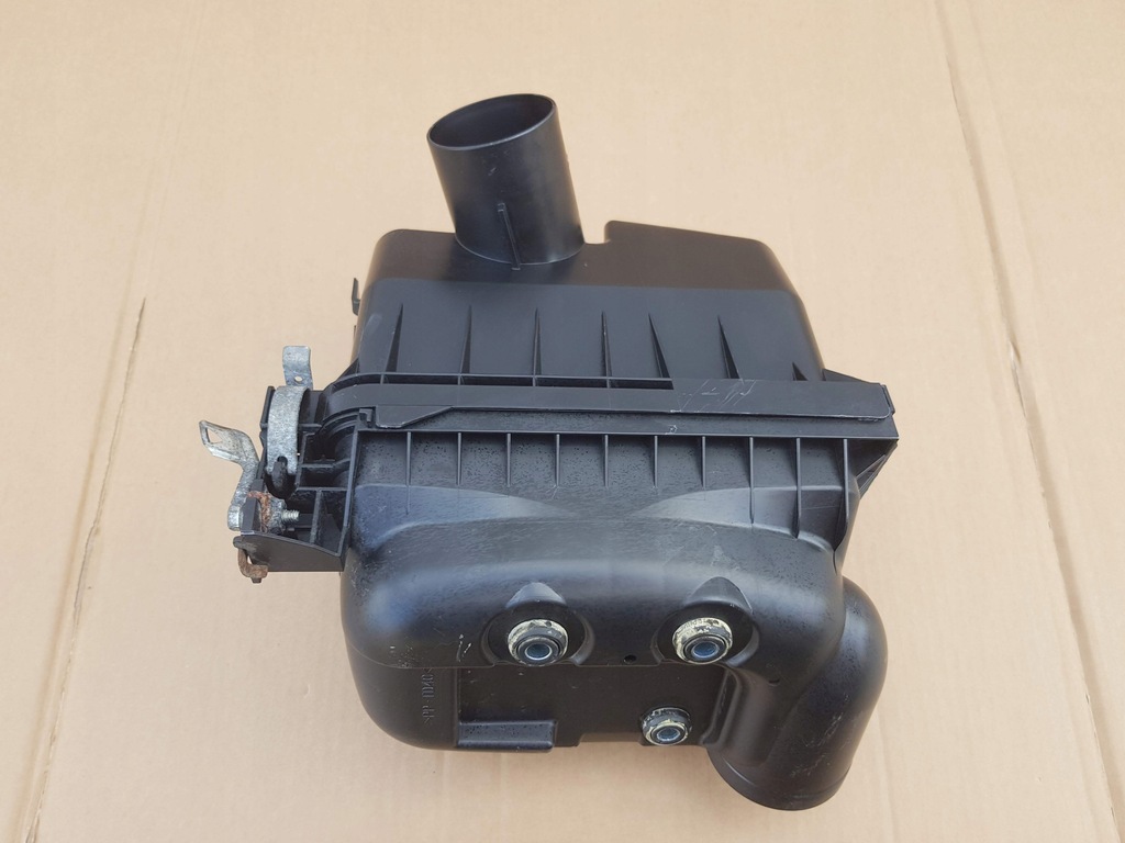 фото №5, Корпус фильтра воздуха toyota auris ii e18 1.33 2012-2018