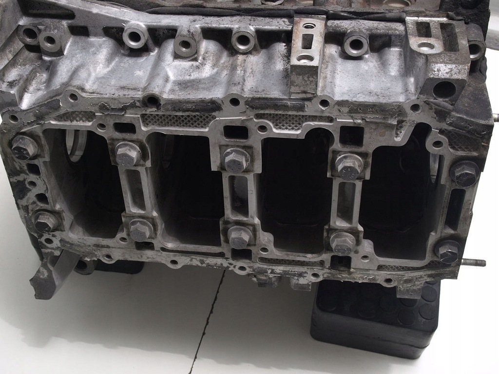 фото №4, Блок двигателя suzuki swift mk6 1.3 ddis