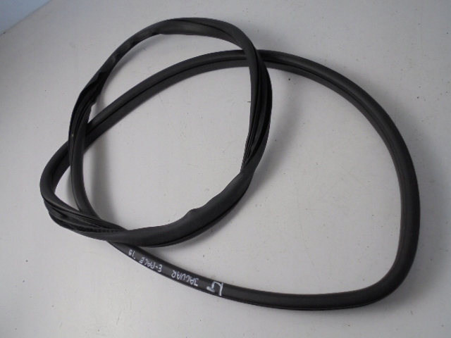 фото №1, Прокладка двері лівий задня jaguar e-pace 19r