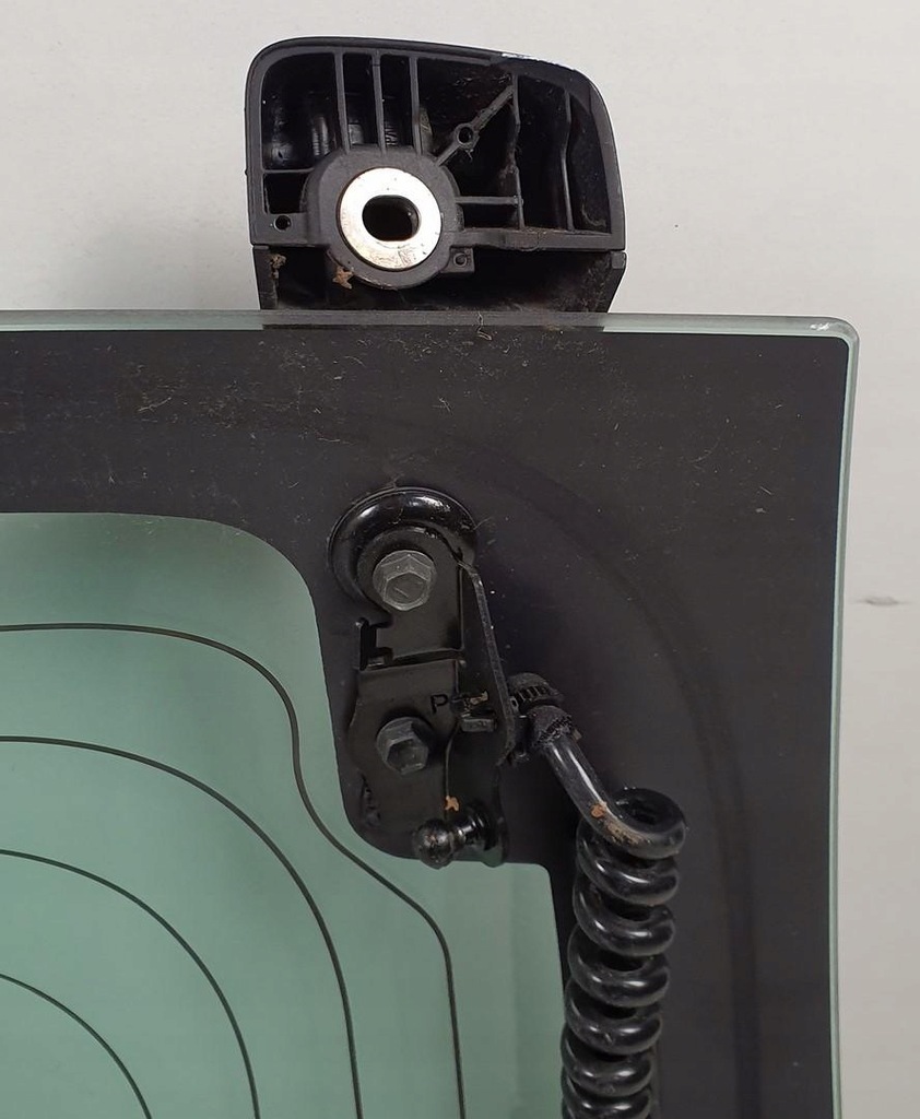 фото №5, Крышка багажника багажника стекло peugeot 107