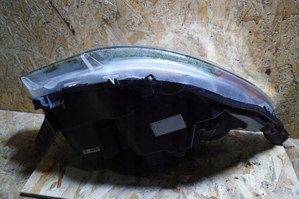 фото №14, Citroen c4 ii лампа левая перед uk