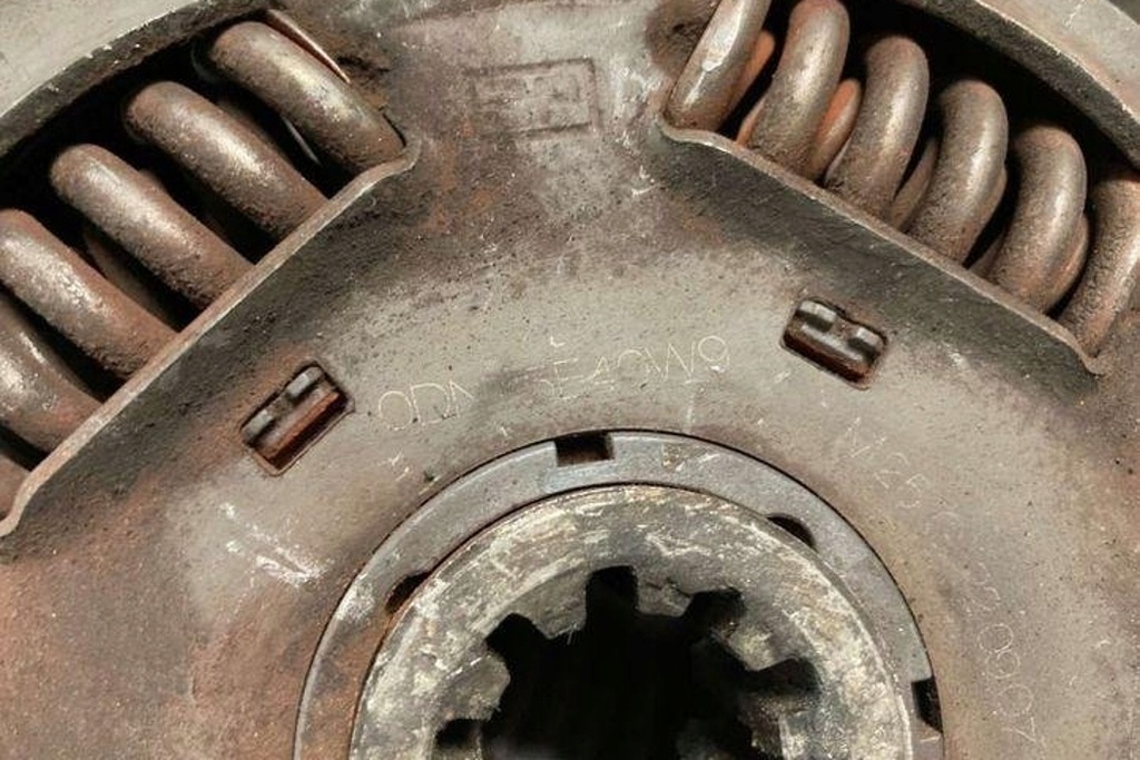 фото №7, Комплект сцепления iveco daily iv flatbed 504053152 3.0l дизель 107kw 2007