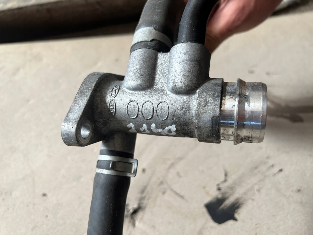 фото №4, Hyundai kia 1.6 crdi d4fe патрубок труба магистраль wąż wody