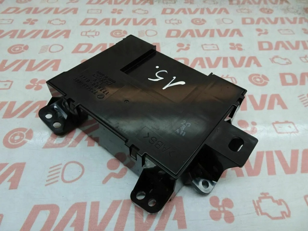 фото №1, Subaru legacy панель кондиціонера 3.0 r awd бензин 180kw 245 hp 1024 2006