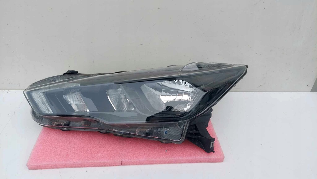 фото №1, Nissan micra k14 лампа ліва перед передня звичайна 1990