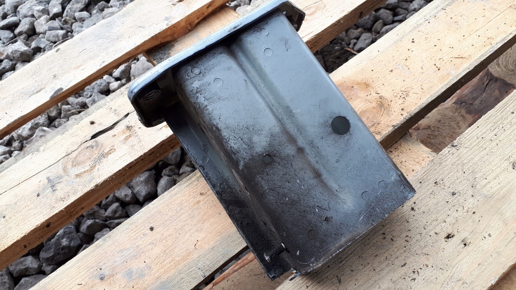 фото №9, A4 b8 лонжерон правая правый перед lx7v a5 s4 s5