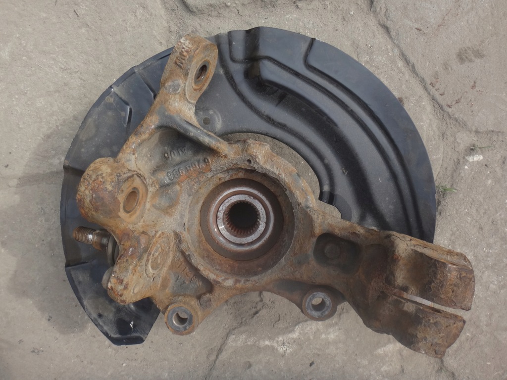 фото №6, Поворотный кулак правый перед bmw e90 e91 e92 xi xd 4x4