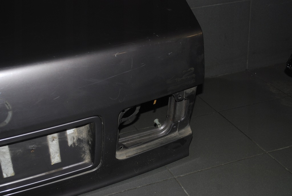 фото №5, Крышка багажника багажника audi a8 d2 коричневая без оснащения