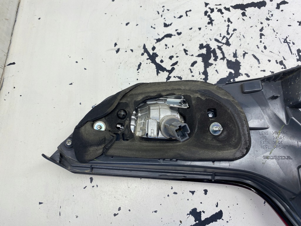 фото №10, Honda hr-v лампа левый задняя w крышка
