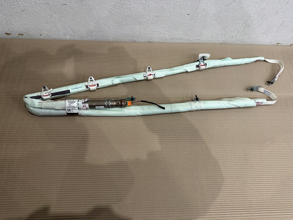 фото №1, Volvo v90 16-24 шторка безпеки подушка безпеки права оригінальна