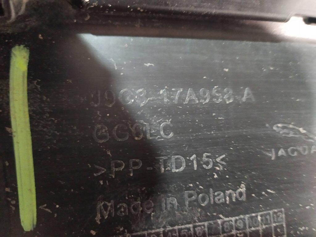 фото №7, Накладка спойлер бампер dół задня задня jaguar e-pace j9c3-17a958-a