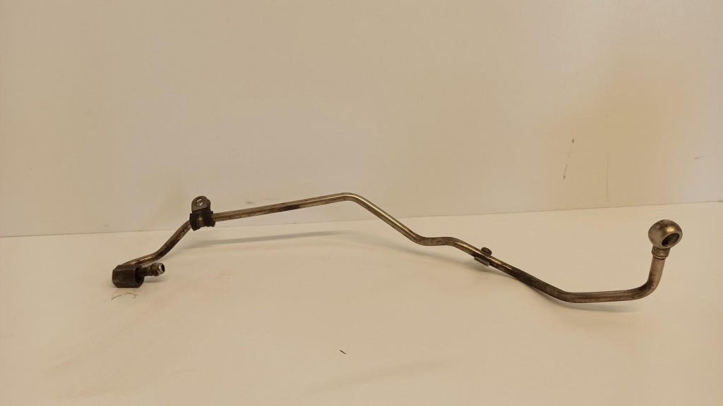 фото №1, Vw tiguan шланг масляный турбины 03l145771n