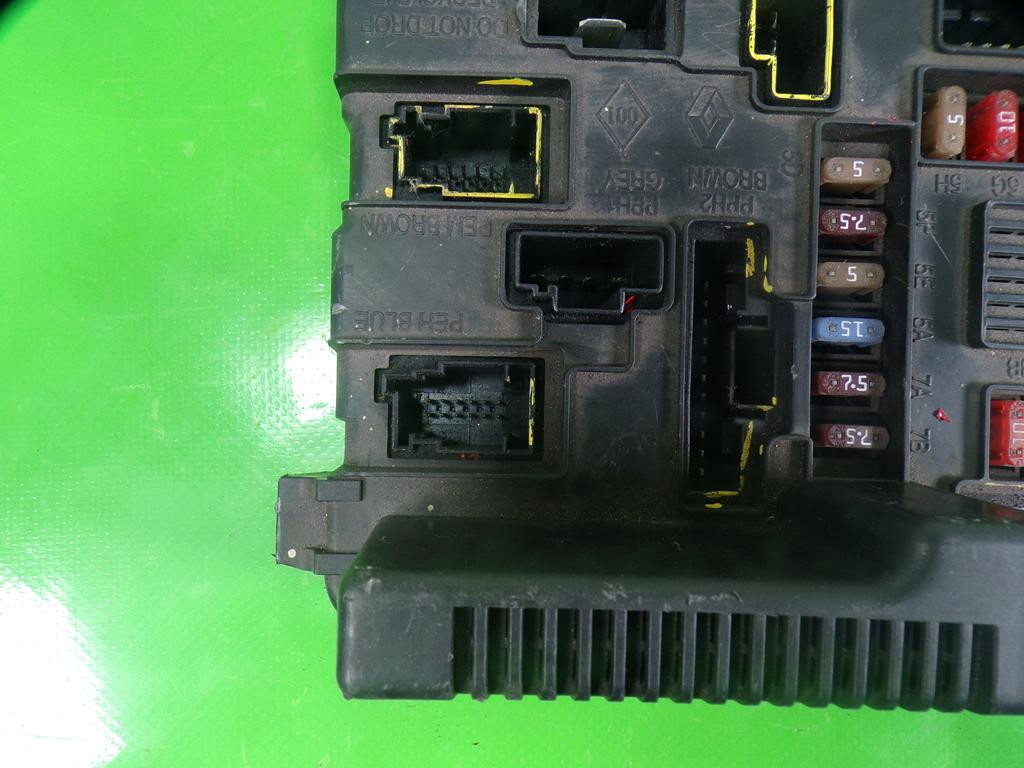 Renault megane 2 модуль upc 8200306033a в Украине
