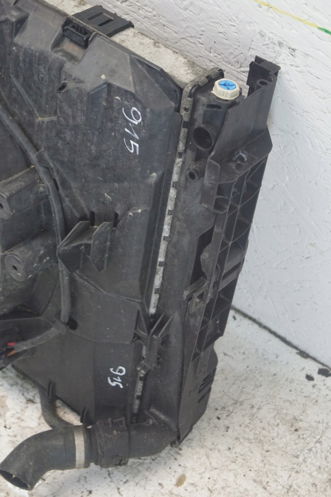 Радиатор вентилятор bmw e90 e91 2.0b Цена