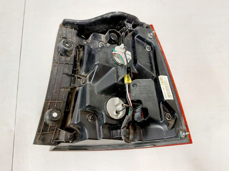 фото №7, Kia sorento 2 ii lift лампа левый задняя левая задняя 92401-2p520