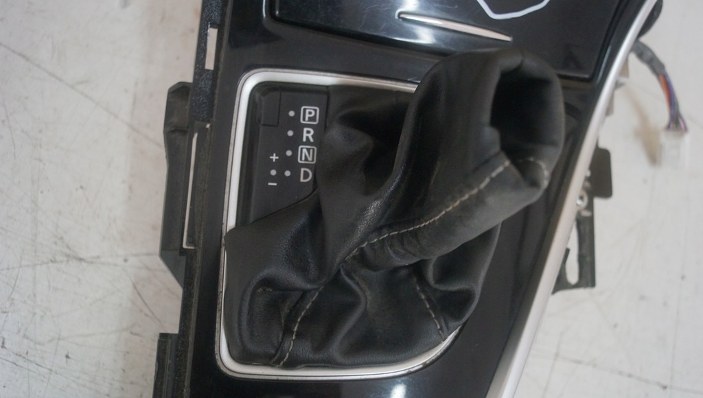 фото №8, Панель середній infiniti q60 688004ga0a