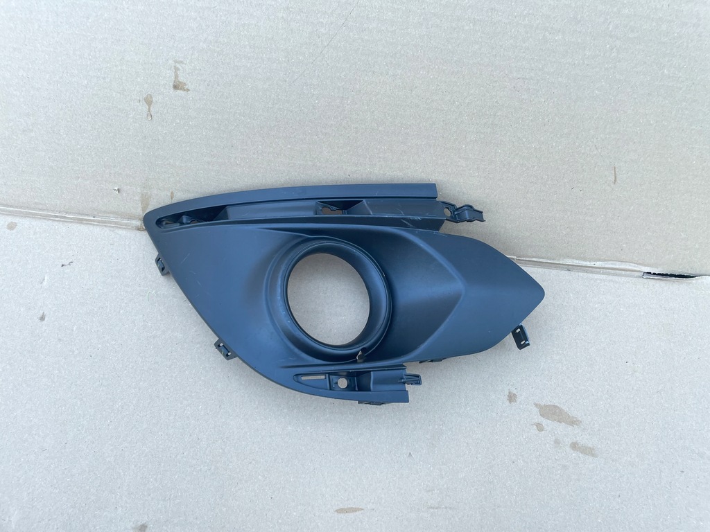 фото №1, Mitsubishi space star ii lift права решітка бампера перед передня