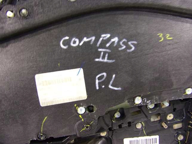 фото №7, Jeep compass ii 17- обшивка дверь левый перед