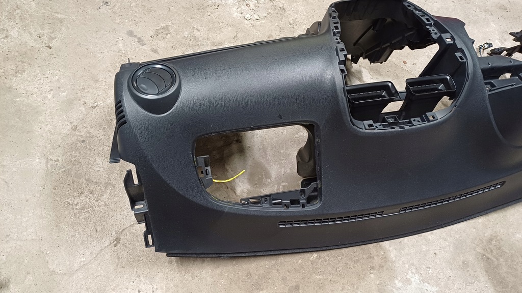 фото №4, Mitsubishi space star ii приборная панель консоль