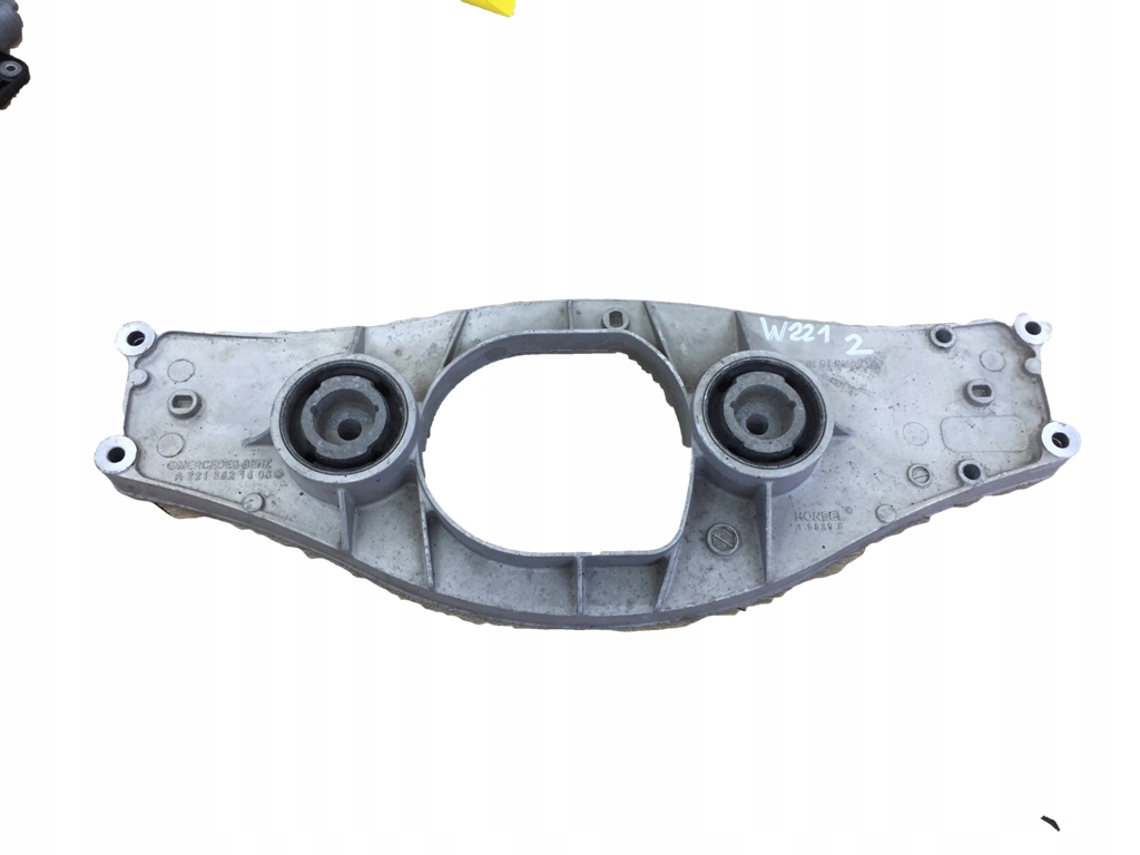 Купить Кронштейн опора мост mercedes s-kl w221 c216